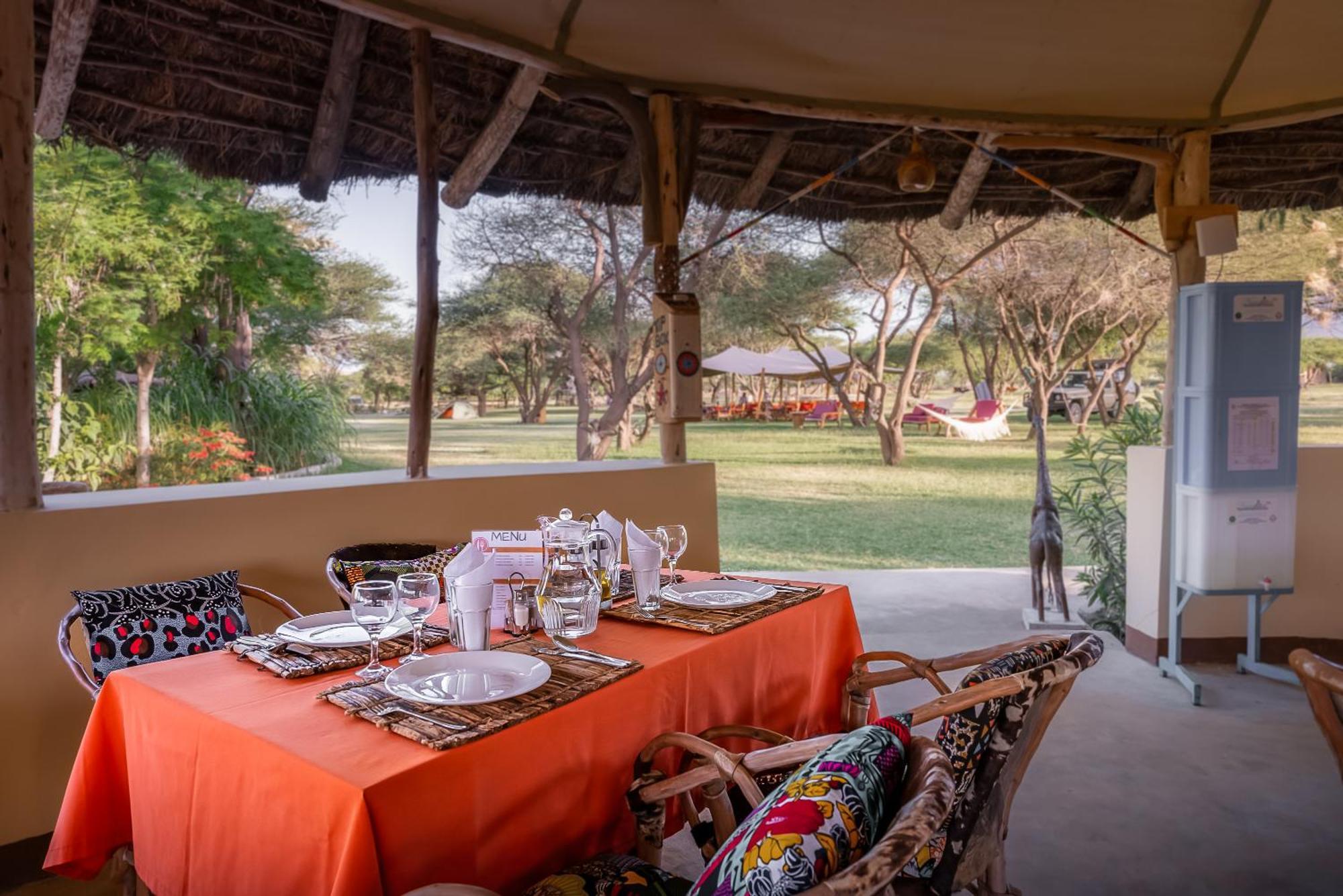 Lake Natron Maasai Giraffe Eco Lodge And Camping Mtowabaga Eksteriør bilde