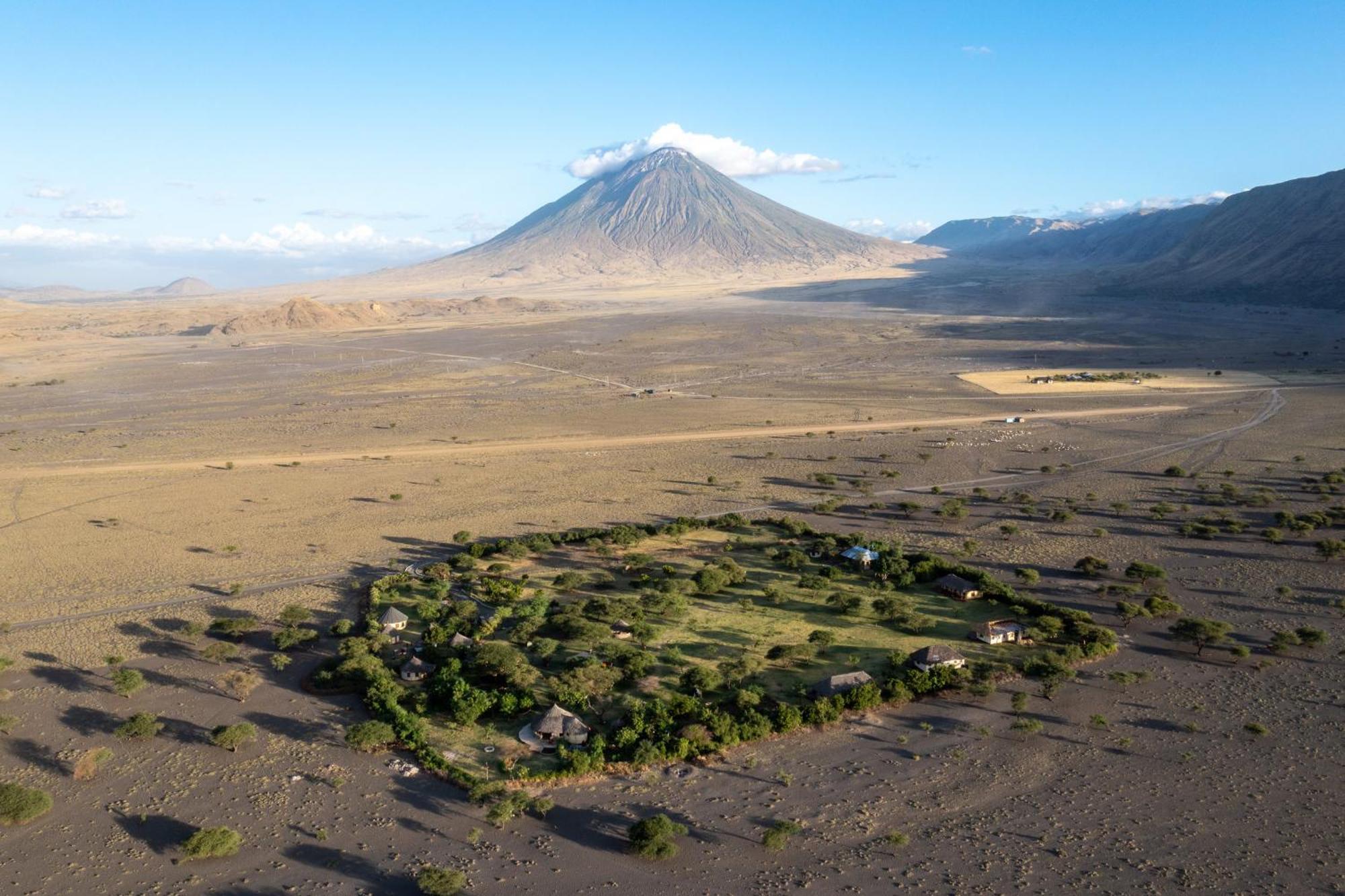 Lake Natron Maasai Giraffe Eco Lodge And Camping Mtowabaga Eksteriør bilde