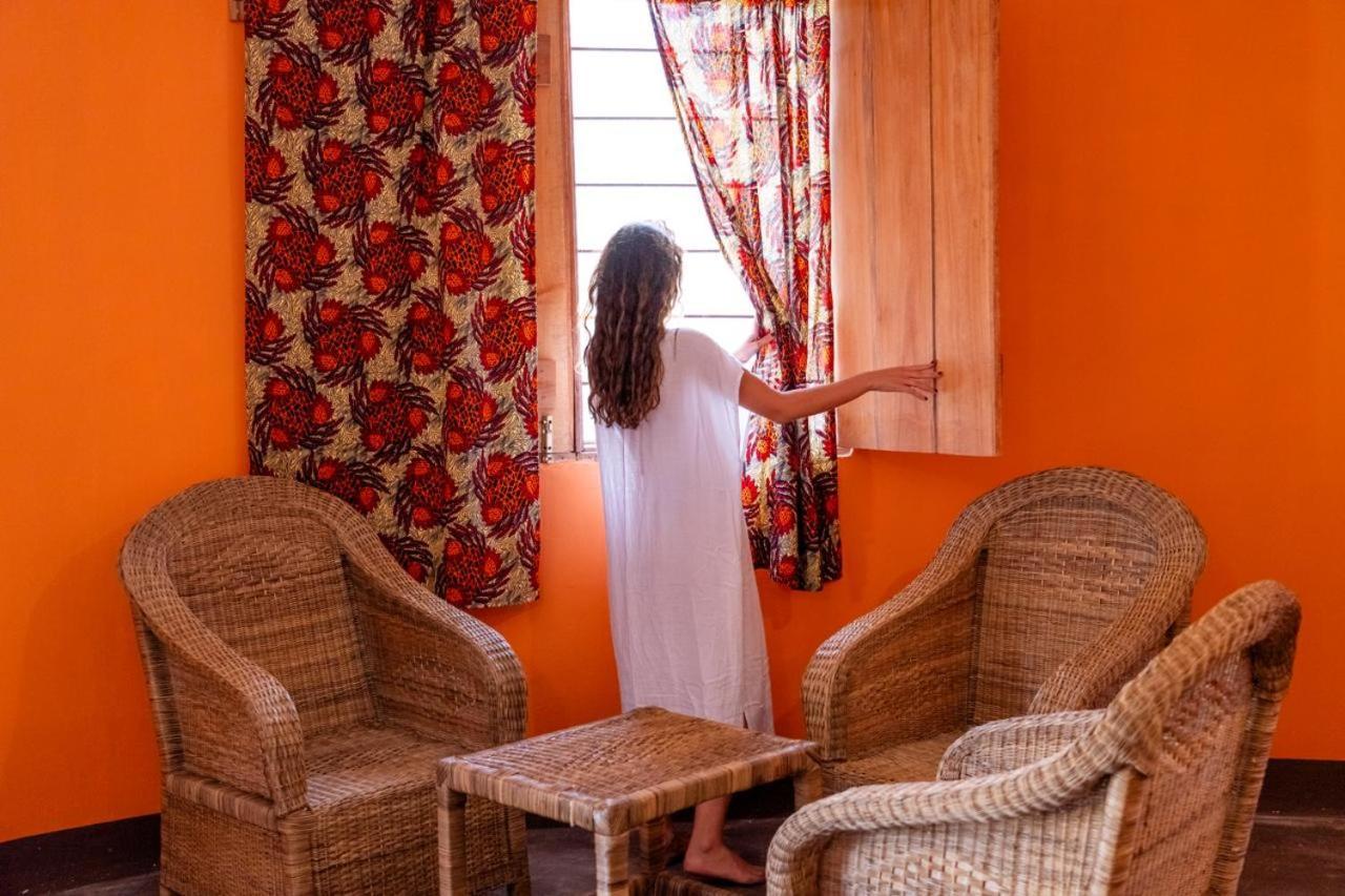 Lake Natron Maasai Giraffe Eco Lodge And Camping Mtowabaga Eksteriør bilde